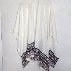 Madison 88 Women's White Poncho Shawl Sweater Wrap O S